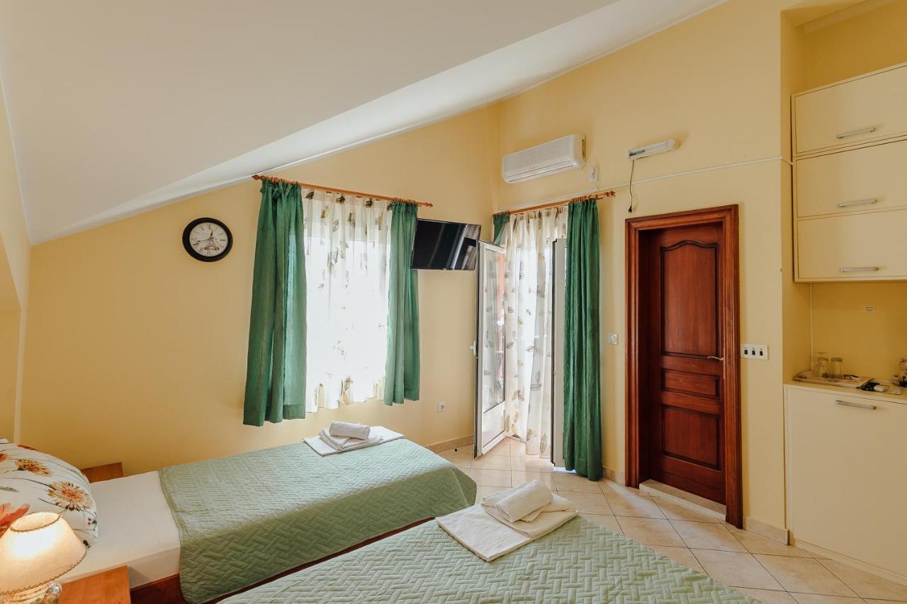 Guest House Villa Zivanovic Herceg Novi Eksteriør bilde