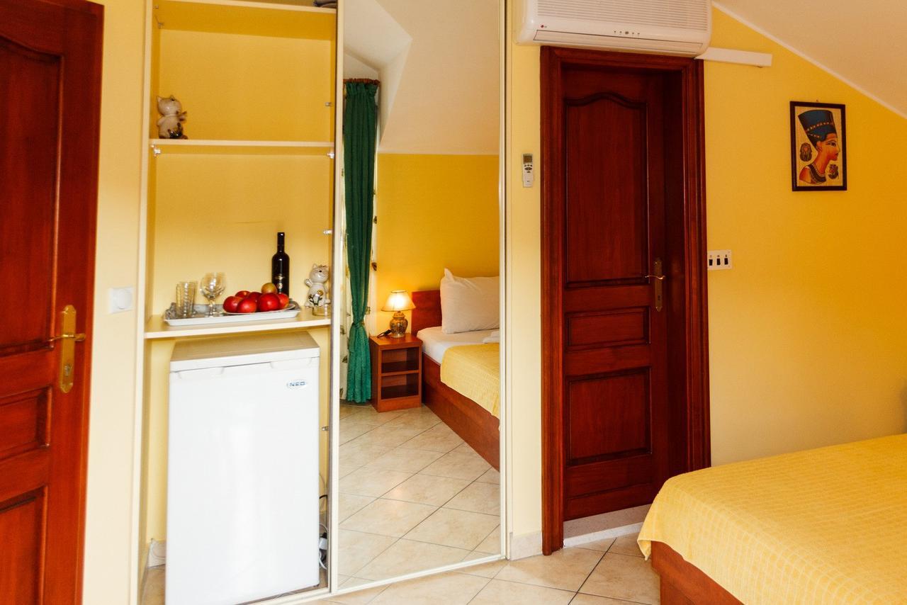 Guest House Villa Zivanovic Herceg Novi Eksteriør bilde