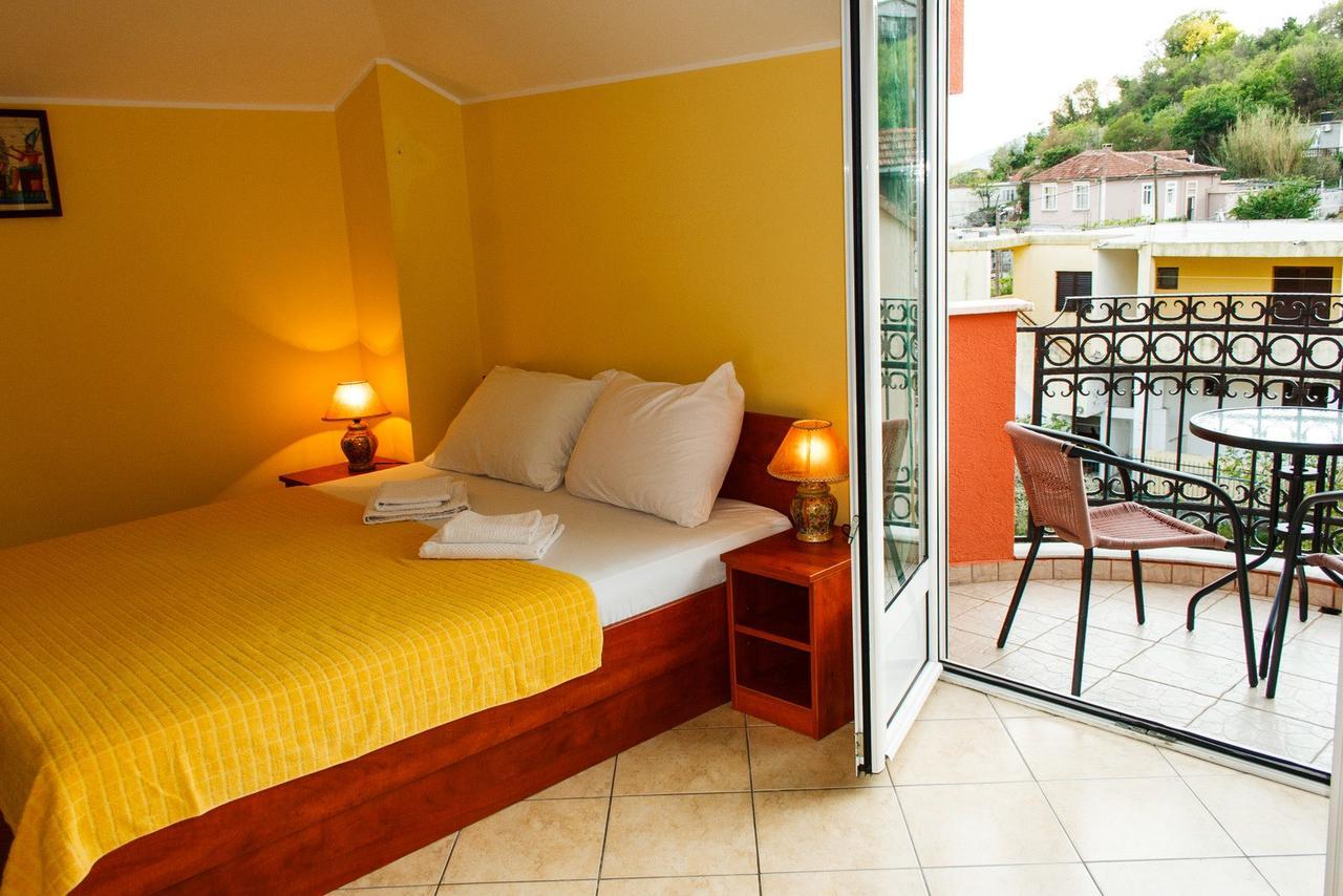 Guest House Villa Zivanovic Herceg Novi Eksteriør bilde