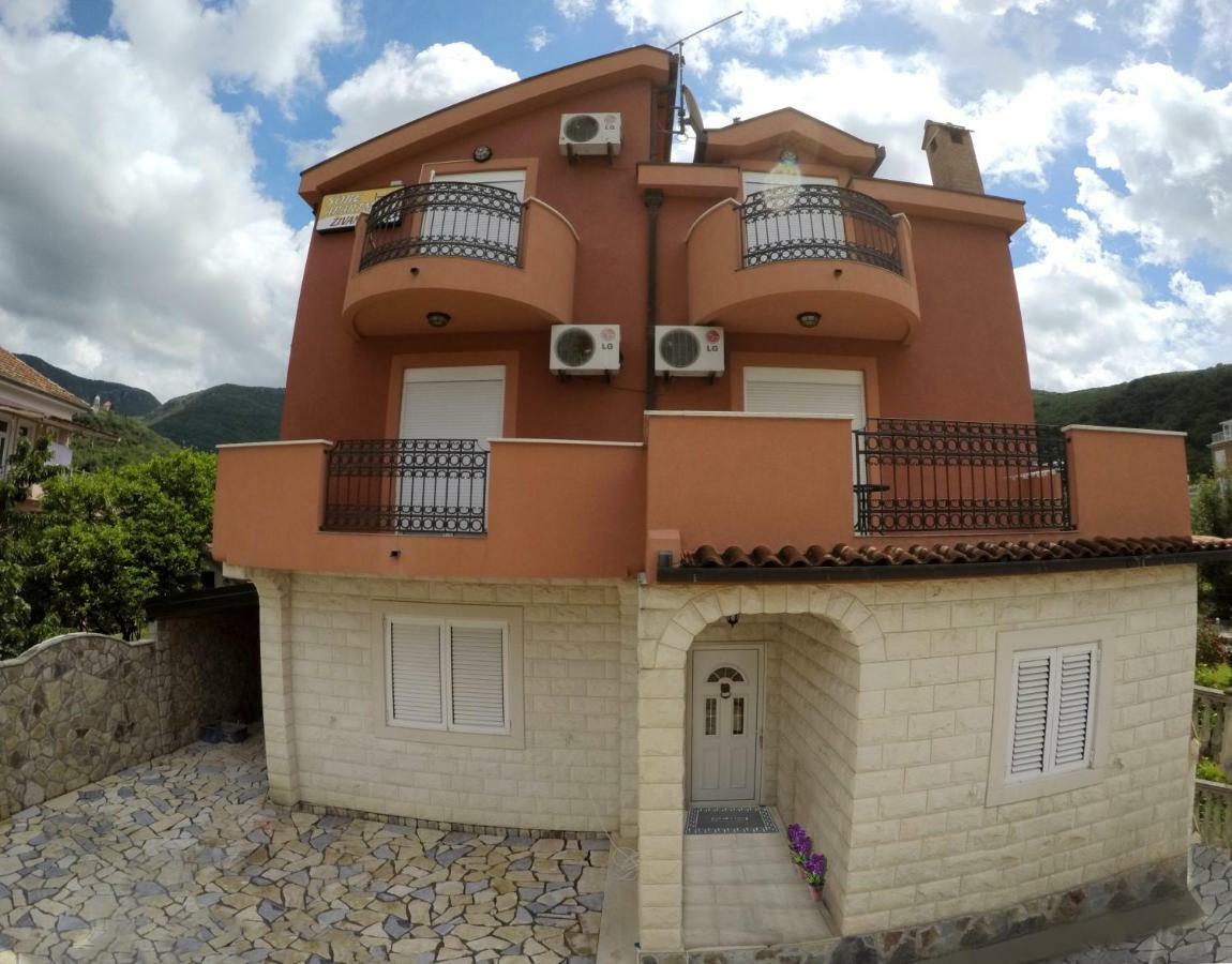 Guest House Villa Zivanovic Herceg Novi Eksteriør bilde